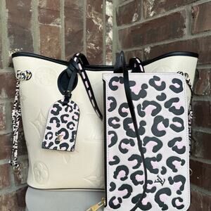 Louis Vuitton Neverfull NM Tote Wild at Heart Monogram Empreinte Giant MM